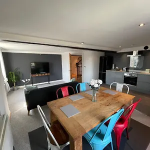apt-tannery-mews-dublex-3-bedroom.yorkshirehotels.net/
