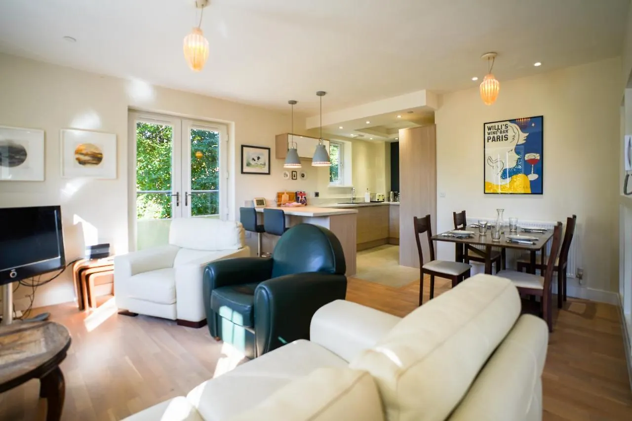 Royal Stuart Lane - Townhouse By The Bay With Parking Villa Cardiff