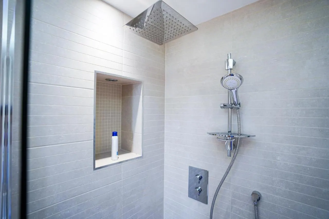 Villa Royal Stuart Lane - Townhouse By The Bay With Parking à Cardiff Royaume-Uni